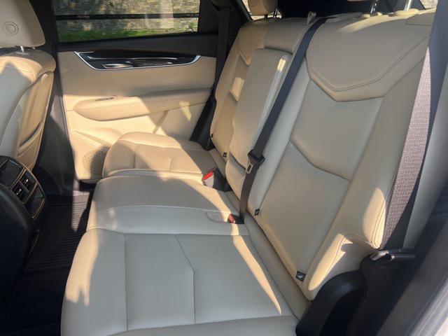 used 2018 Cadillac XT5 car, priced at $15,644