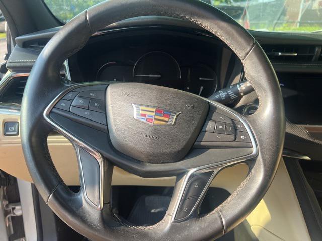 used 2018 Cadillac XT5 car, priced at $15,644