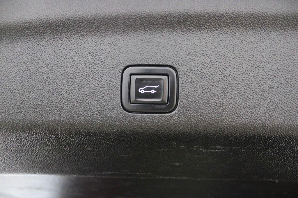 used 2021 Chevrolet Suburban car, priced at $36,306