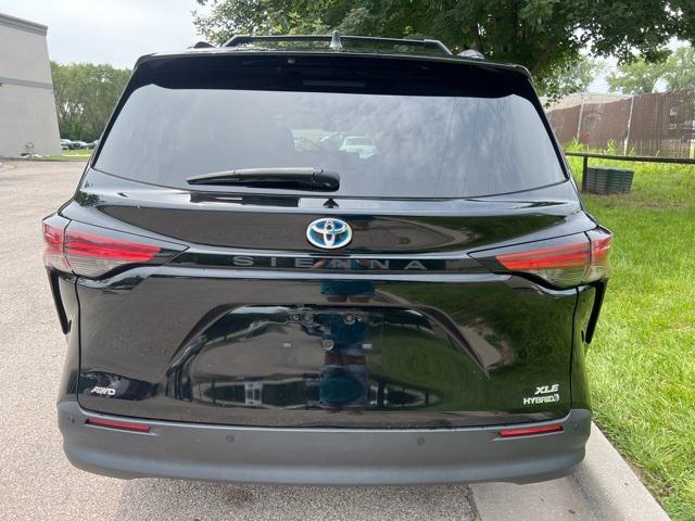 used 2022 Toyota Sienna car, priced at $37,355