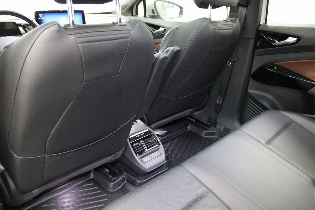 used 2021 Volkswagen ID.4 car, priced at $20,407