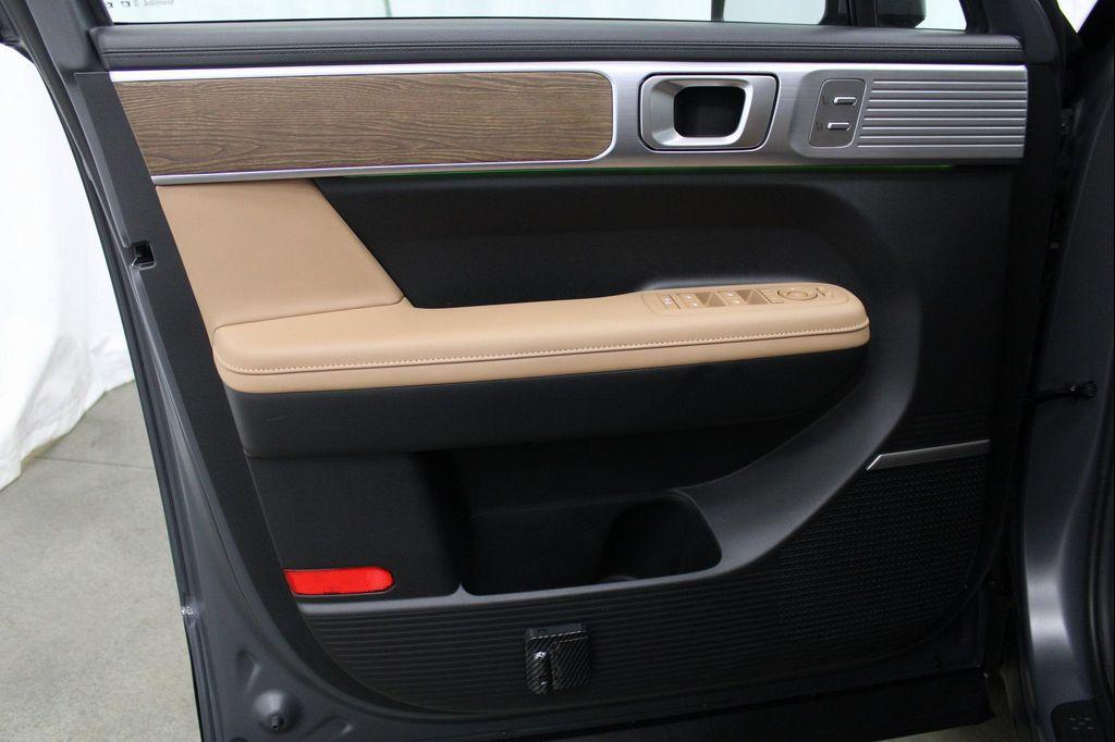 used 2024 Hyundai Santa Fe car, priced at $36,351