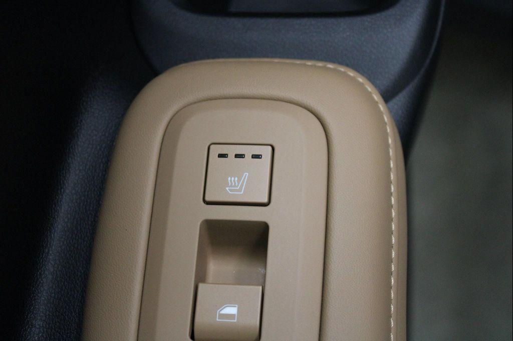 used 2024 Hyundai Santa Fe car, priced at $36,351