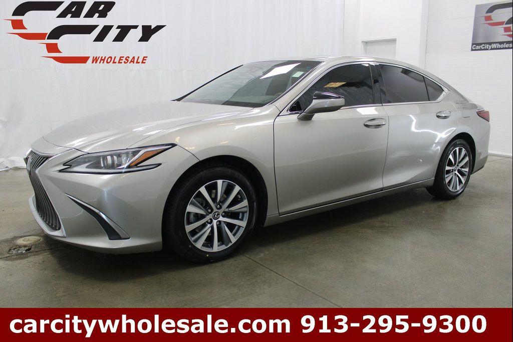 used 2021 Lexus ES 350 car, priced at $25,788