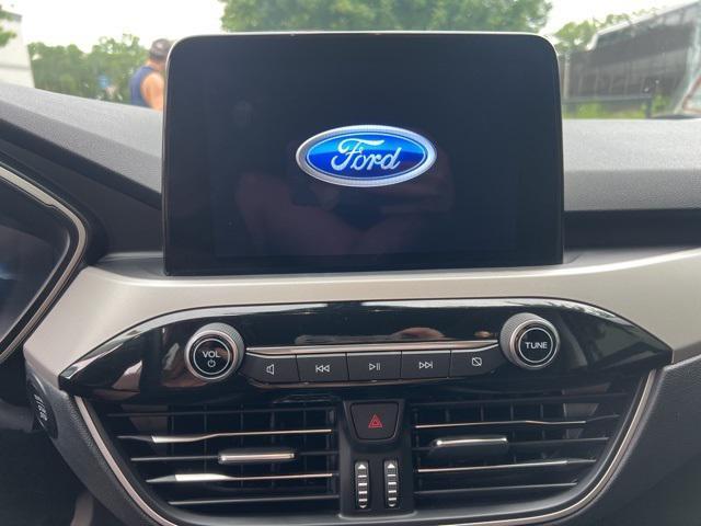 used 2022 Ford Escape car, priced at $24,961