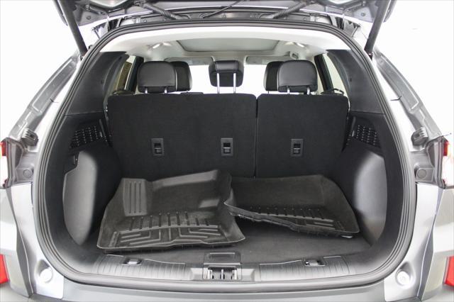 used 2022 Ford Escape car, priced at $24,391