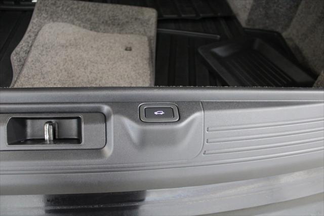 used 2022 Land Rover Range Rover car, priced at $54,724