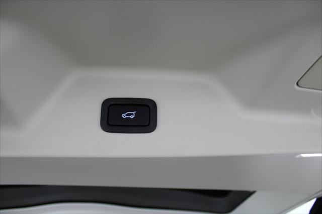 used 2022 Land Rover Range Rover car, priced at $54,724