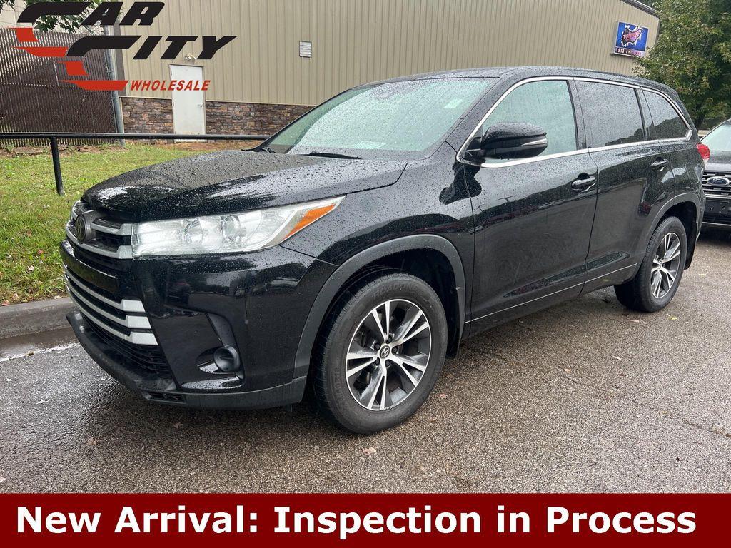 used 2018 Toyota Highlander car, priced at $18,618