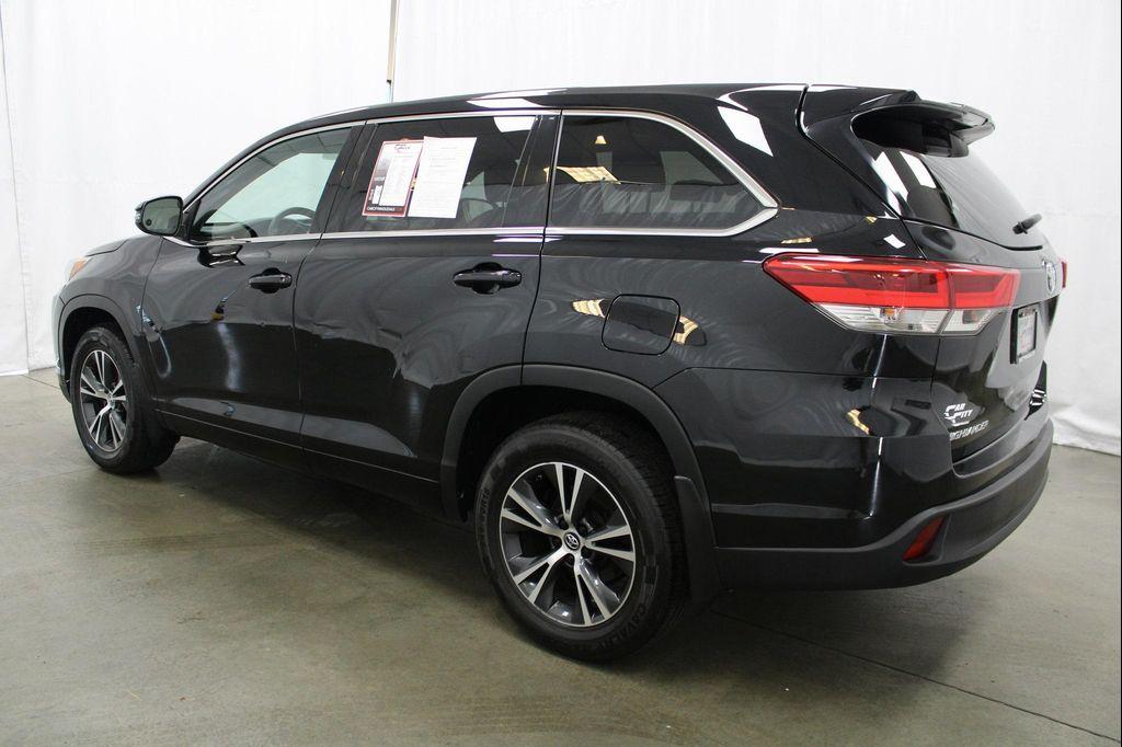used 2018 Toyota Highlander car, priced at $18,283