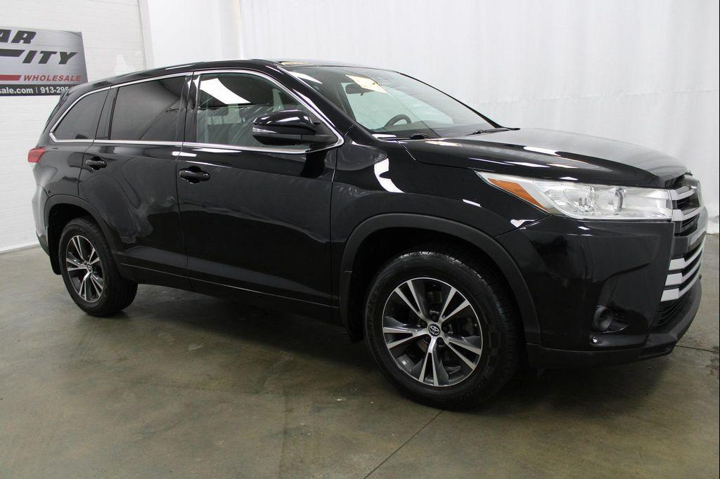 used 2018 Toyota Highlander car, priced at $18,283