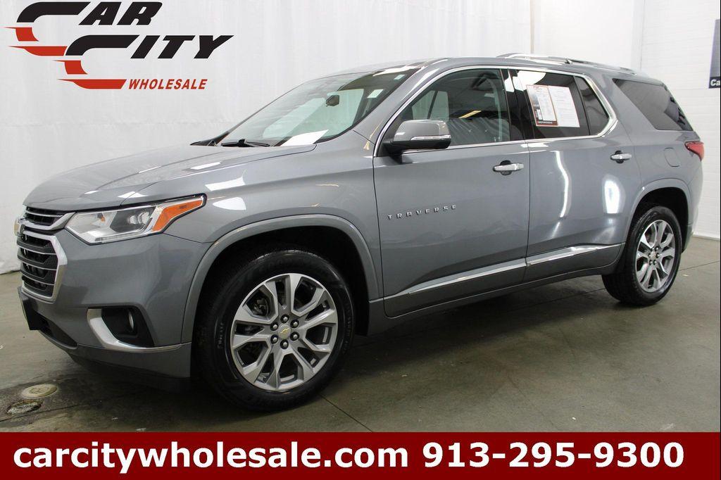 used 2021 Chevrolet Traverse car, priced at $28,403