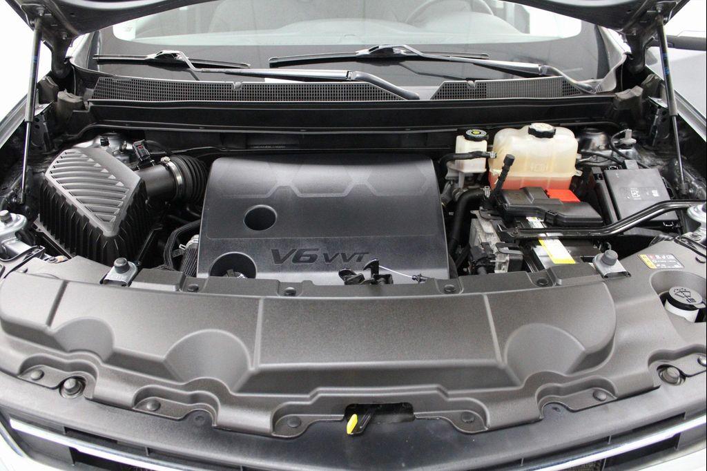 used 2021 Chevrolet Traverse car, priced at $28,403