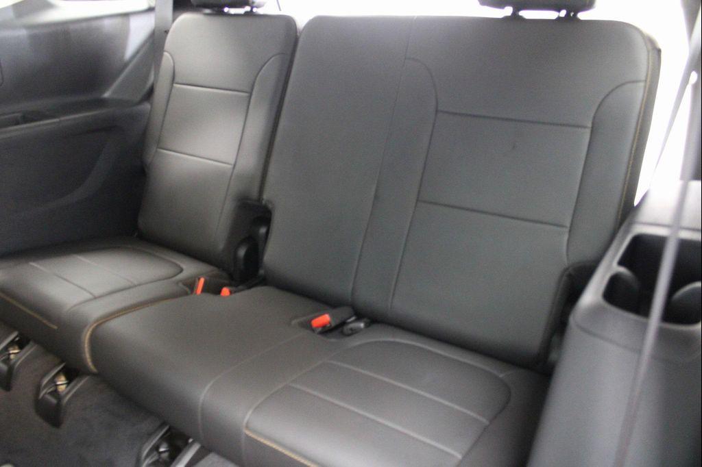 used 2021 Chevrolet Traverse car, priced at $28,403