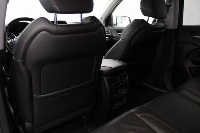 used 2020 Acura MDX car, priced at $25,238