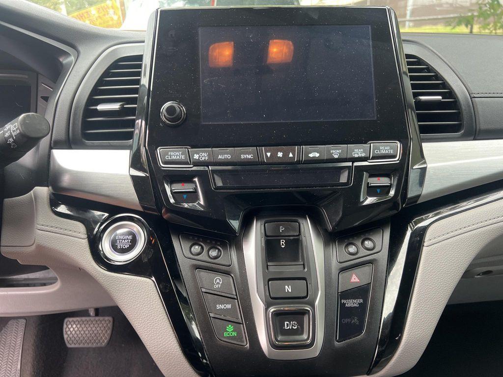 used 2018 Honda Odyssey car, priced at $24,995