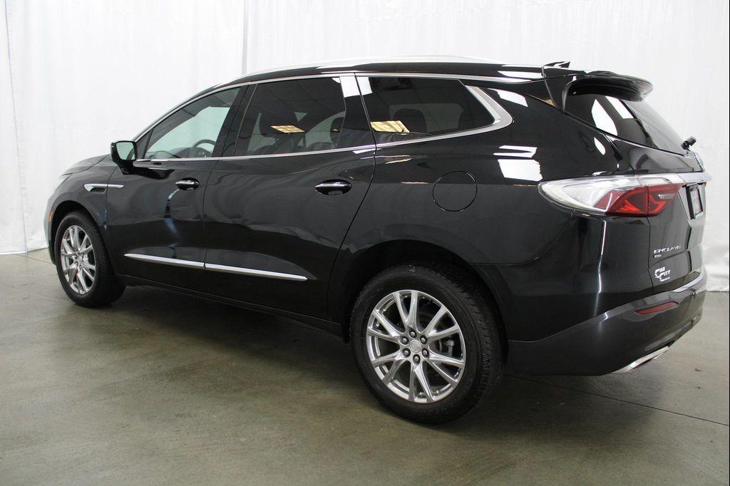 used 2022 Buick Enclave car, priced at $28,636