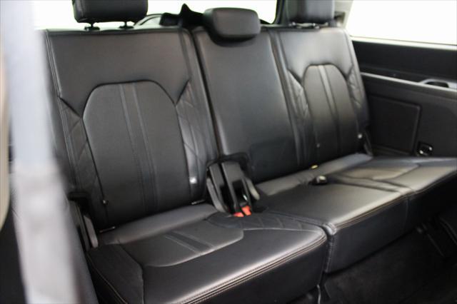 used 2019 Ford Expedition car, priced at $31,406