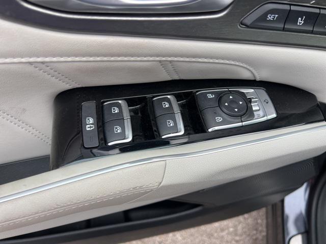 used 2022 Kia Sorento Plug-In Hybrid car, priced at $29,311