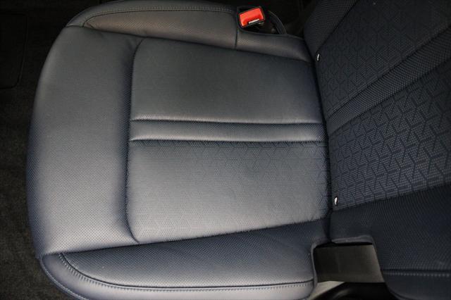 used 2022 Kia Sorento Plug-In Hybrid car, priced at $28,944