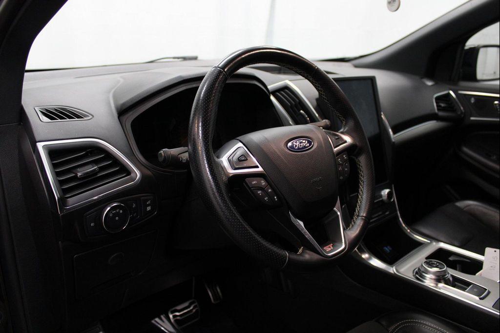 used 2022 Ford Edge car, priced at $26,802