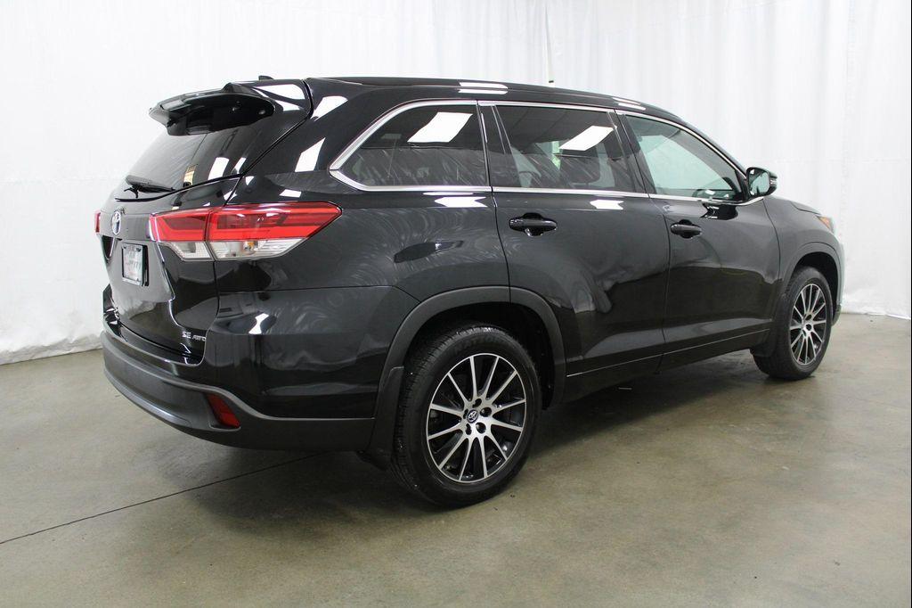 used 2018 Toyota Highlander car, priced at $24,975
