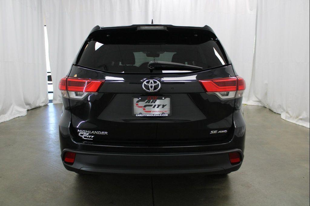 used 2018 Toyota Highlander car, priced at $24,975