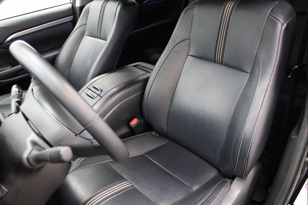 used 2018 Toyota Highlander car, priced at $24,975
