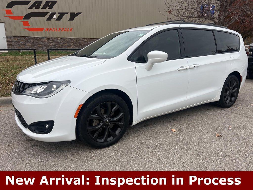 used 2020 Chrysler Pacifica car, priced at $21,232