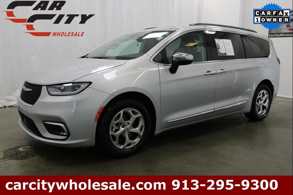 used 2023 Chrysler Pacifica car, priced at $25,813