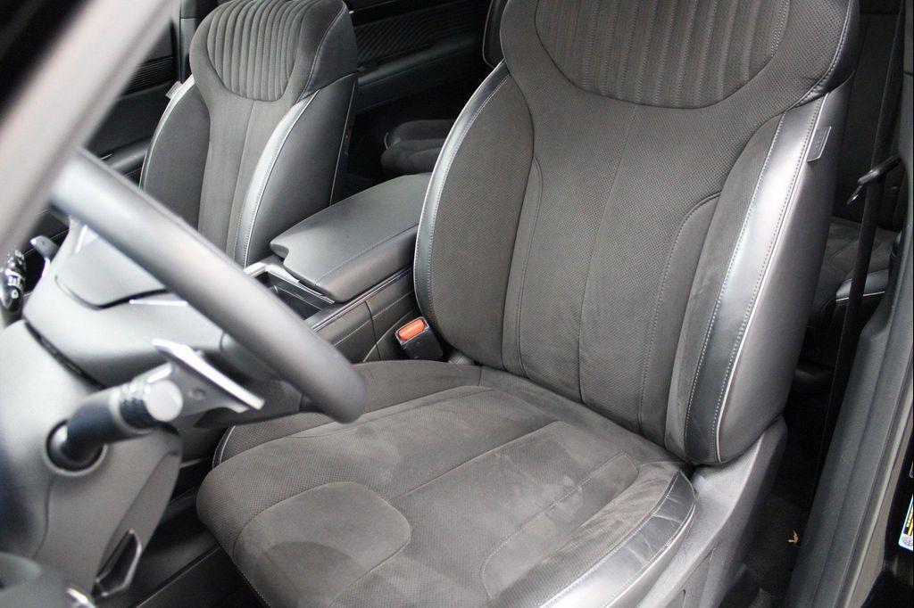 used 2024 Hyundai Palisade car, priced at $41,092