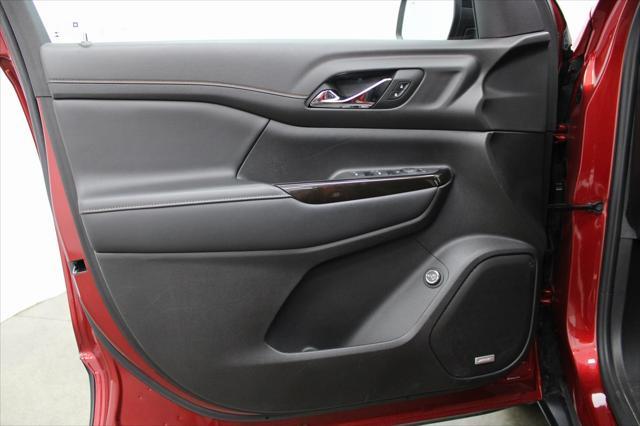 used 2022 GMC Acadia car, priced at $28,785
