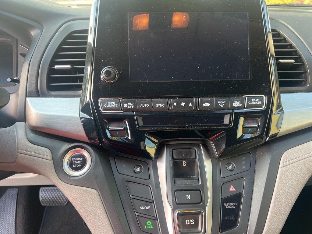 used 2018 Honda Odyssey car, priced at $23,900