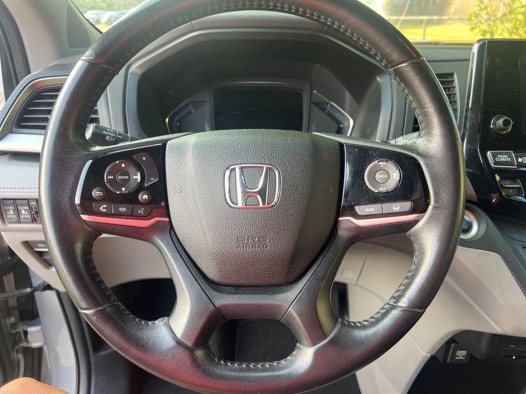 used 2018 Honda Odyssey car, priced at $23,900