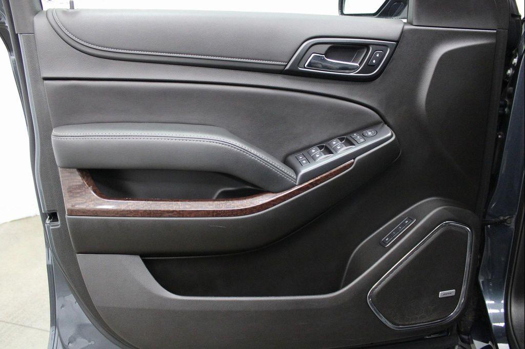 used 2019 GMC Yukon car, priced at $27,588