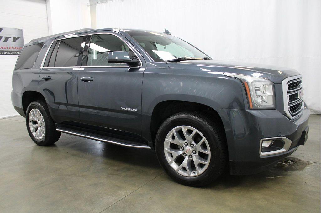 used 2019 GMC Yukon car, priced at $27,588