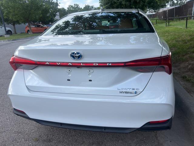 used 2019 Toyota Avalon Hybrid car, priced at $27,727