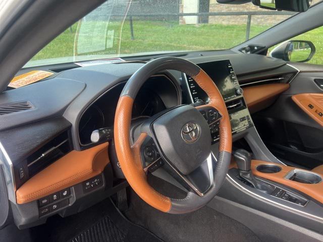 used 2019 Toyota Avalon Hybrid car, priced at $27,727
