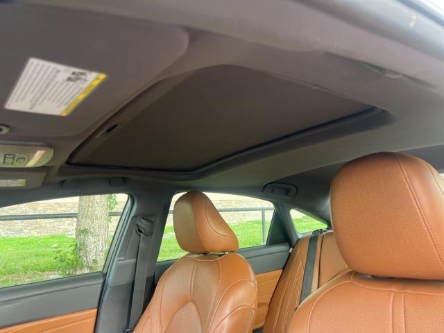 used 2019 Toyota Avalon Hybrid car, priced at $27,727