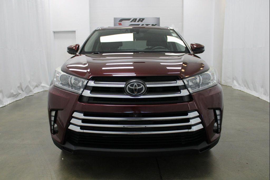 used 2018 Toyota Highlander car, priced at $27,406