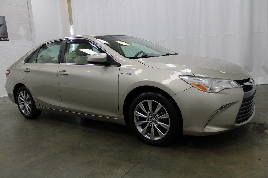 used 2015 Toyota Camry Hybrid car, priced at $14,326
