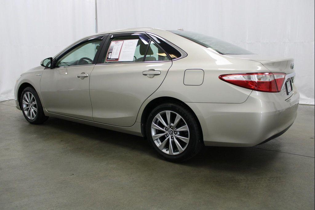 used 2015 Toyota Camry Hybrid car, priced at $14,326