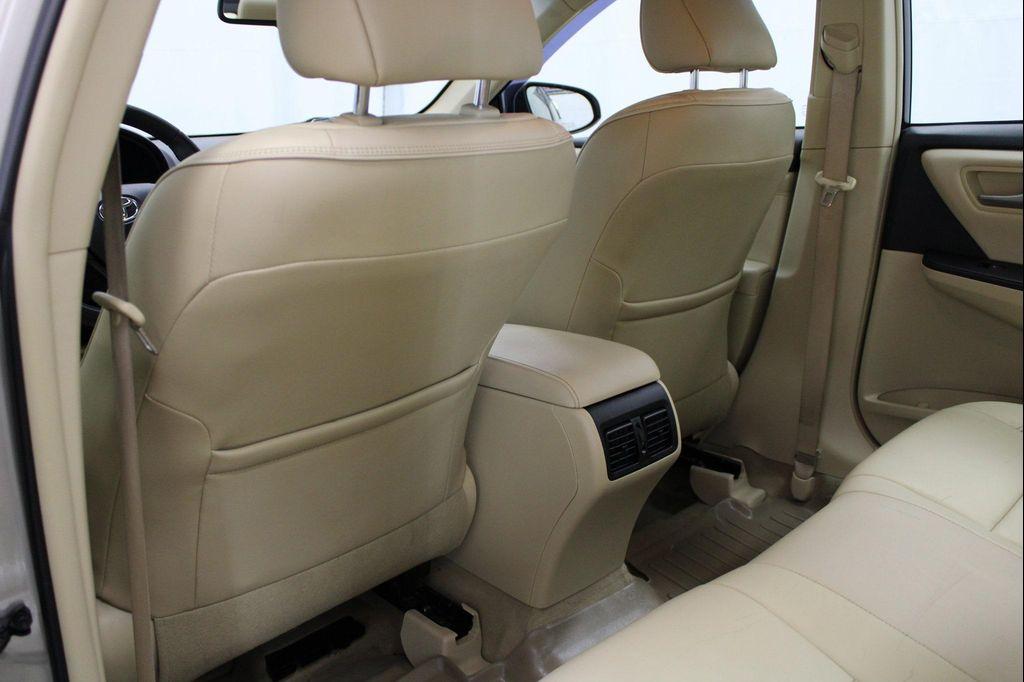 used 2015 Toyota Camry Hybrid car, priced at $14,326