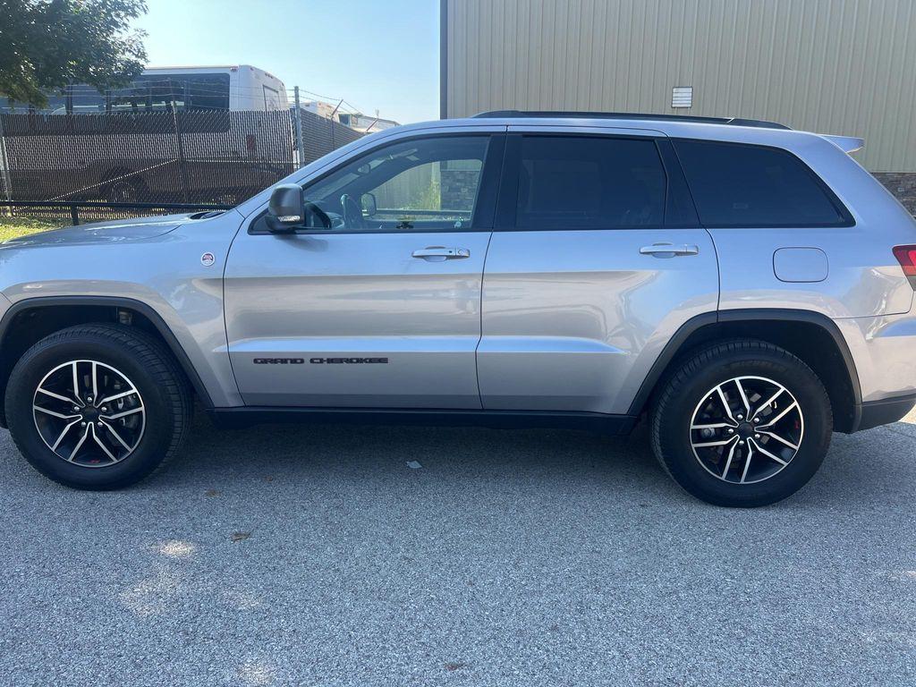 used 2020 Jeep Grand Cherokee car, priced at $21,988