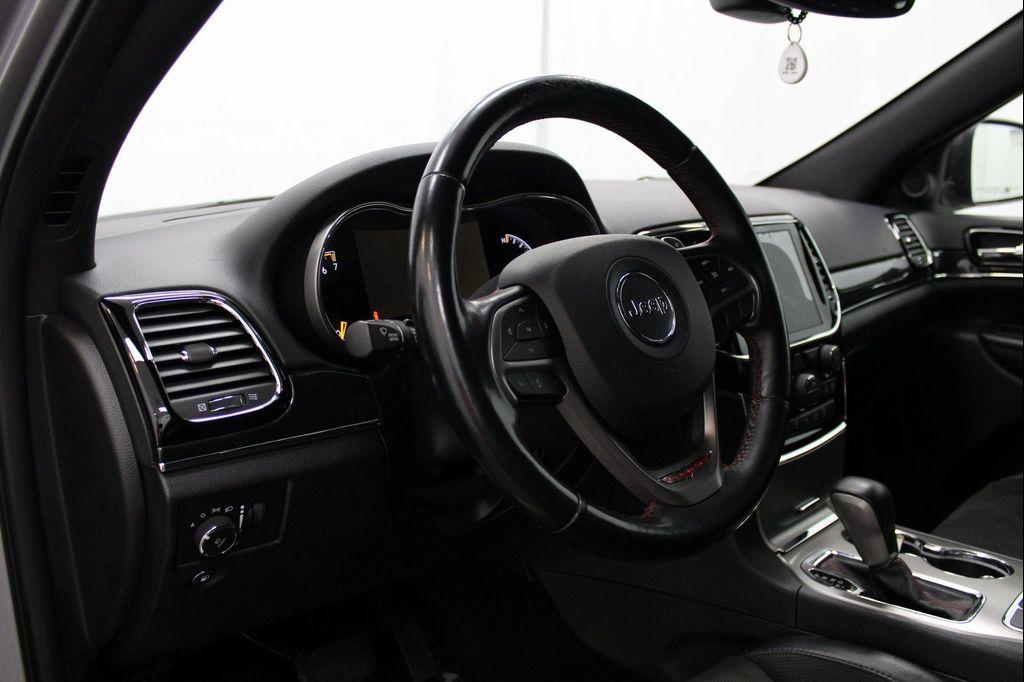 used 2020 Jeep Grand Cherokee car, priced at $19,197