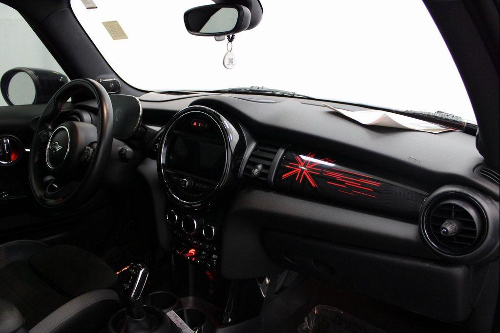 used 2021 MINI Hardtop car, priced at $28,100