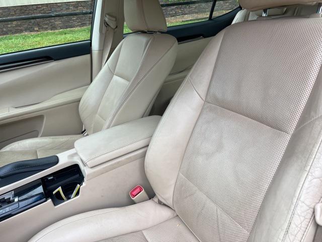 used 2013 Lexus ES 350 car, priced at $17,897