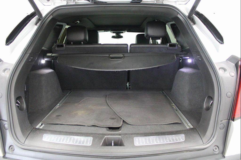 used 2020 Cadillac XT5 car, priced at $18,627