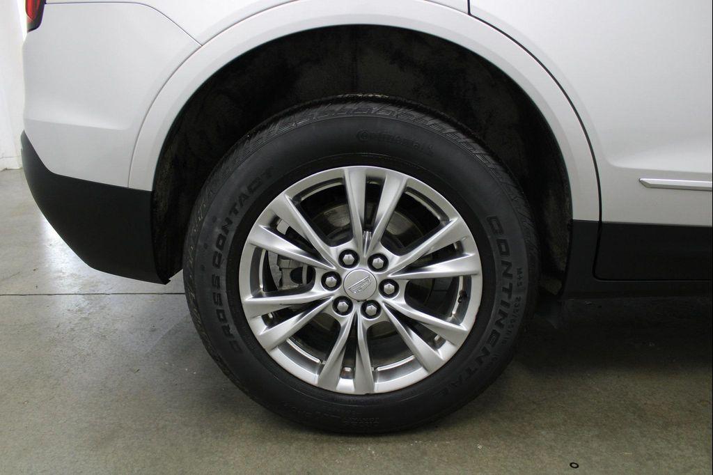 used 2020 Cadillac XT5 car, priced at $18,627