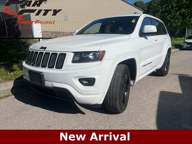 used 2015 Jeep Grand Cherokee car, priced at $15,244